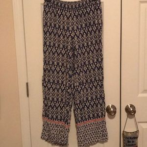 🌻Patterned Pants🌻